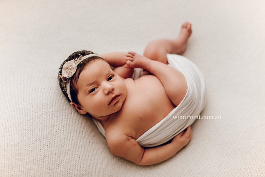 gold coast brisbane newborn baby babies family child families photographer photography photographs photo photographer winni mini tanha basile photo the best amazing upper coomera birth baby