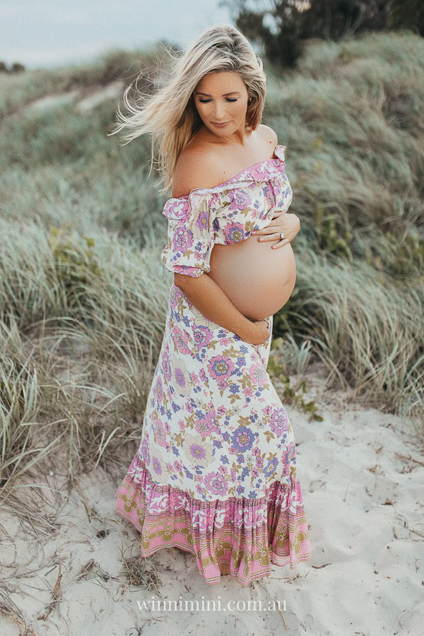 gold coast brisbane newborn baby babies family child families photographer photography photographs photo photographer winni mini tanha basile photo the best amazing upper coomera birth baby