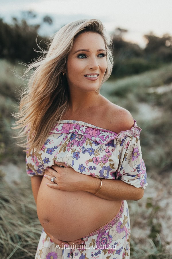 gold coast brisbane newborn baby babies family child families photographer photography photographs photo photographer winni mini tanha basile photo the best amazing upper coomera birth baby