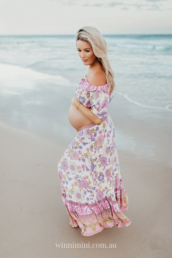 gold coast brisbane newborn baby babies family child families photographer photography photographs photo photographer winni mini tanha basile photo the best amazing upper coomera birth baby