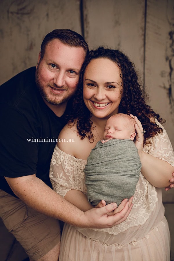 gold coast brisbane newborn baby babies family child families photographer photography photographs photo photographer winni mini tanha basile photo the best amazing upper coomera birth new-1