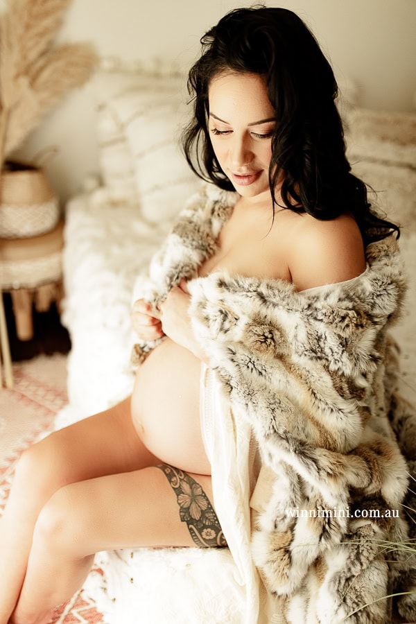 gold coast brisbane newborn baby babies family child families photographer photography photographs photo photographer winni mini tanha basile photo the best amazing upper coomera birth baby