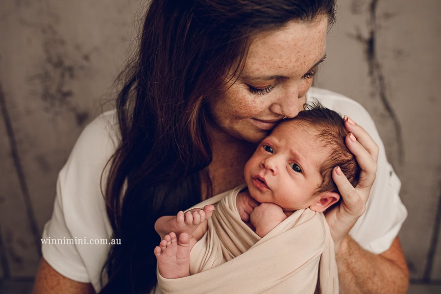 newborn baby family photographer gold coast brisbane babies