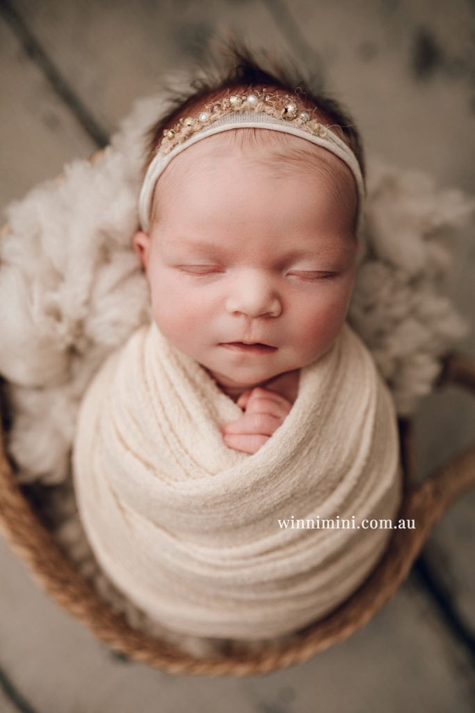 newborn baby family photographer photography photograph photos photo babies gold coast brisbane the best family picture pictures tanha basile winni mini