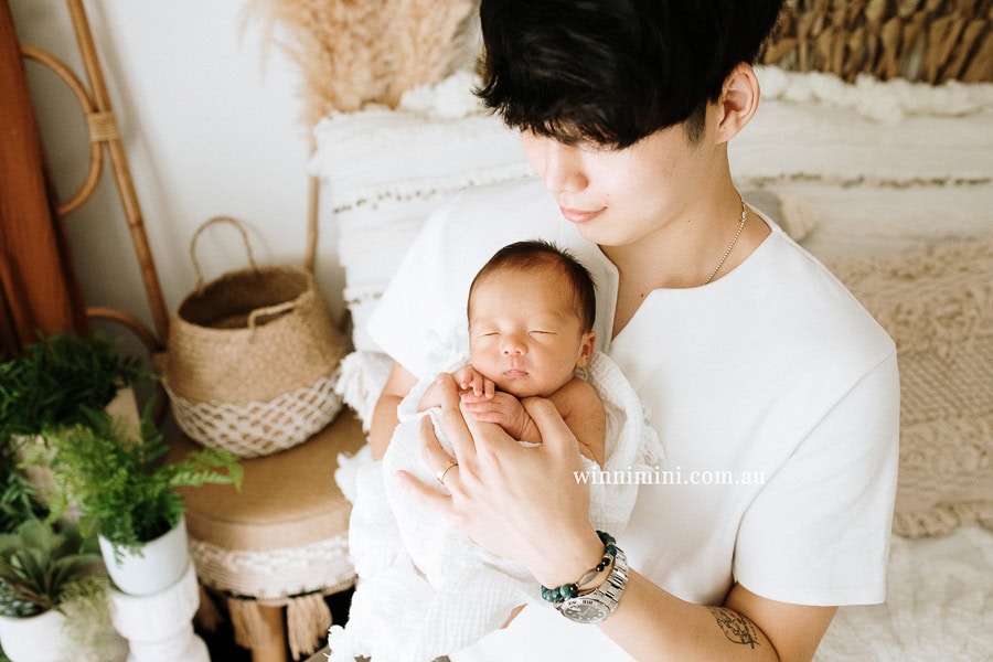 newborn baby family photographer tanha photography photograph photos photo babies gold coast brisbane the best family picture pictures tanha basile winni mini