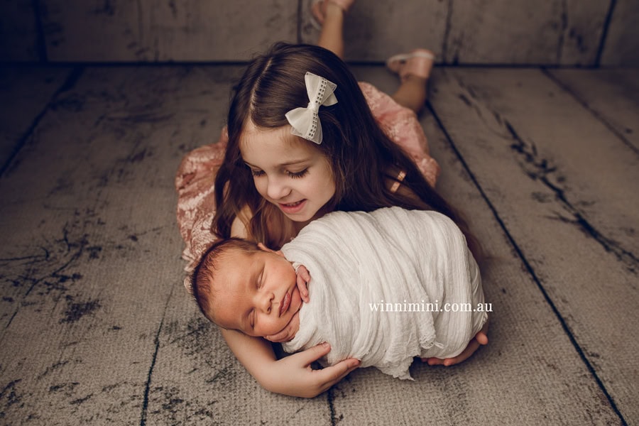 babies newborn baby family photographer photography photograph photos photo babies gold coast brisbane the best family picture pictures tanha basile winni mini