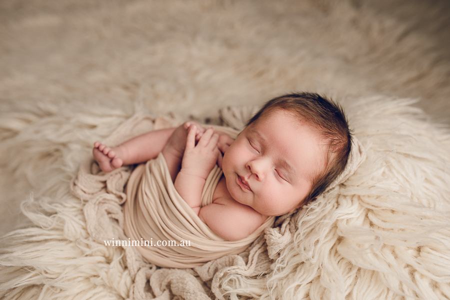 newborn baby family photographer tanha photography photograph photos photo babies gold coast brisbane the best family picture pictures tanha basile winni mini