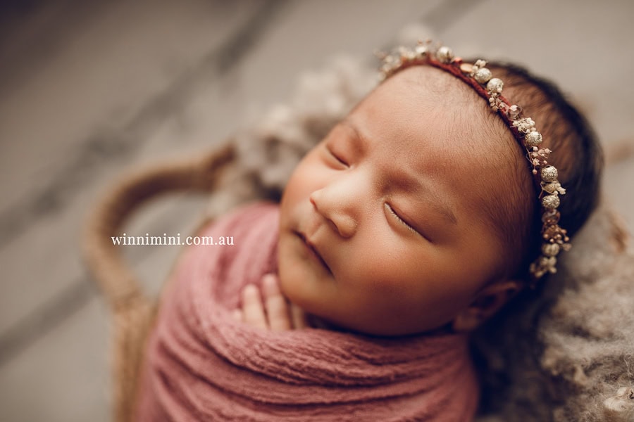 newborn baby family photographer tanha photography photograph photos photo babies gold coast brisbane the best family picture pictures tanha basile winni mini