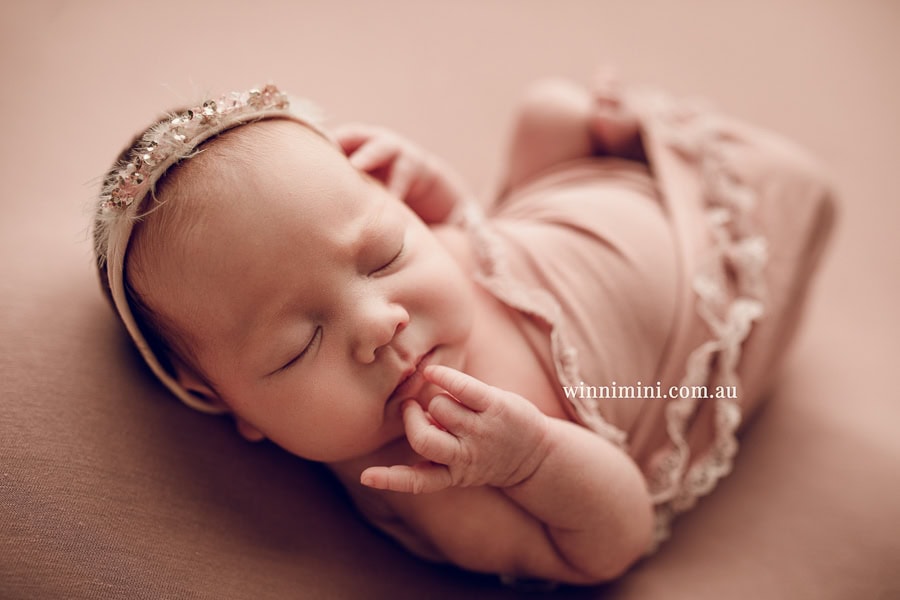 newborn baby family photographer tanha photography photograph photos photo babies gold coast brisbane the best family picture pictures tanha basile winni mini