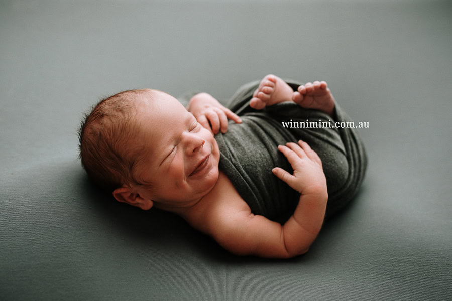 newborn baby family photographer tanha photography photograph photos photo babies gold coast brisbane the best family picture pictures tanha basile winni mini