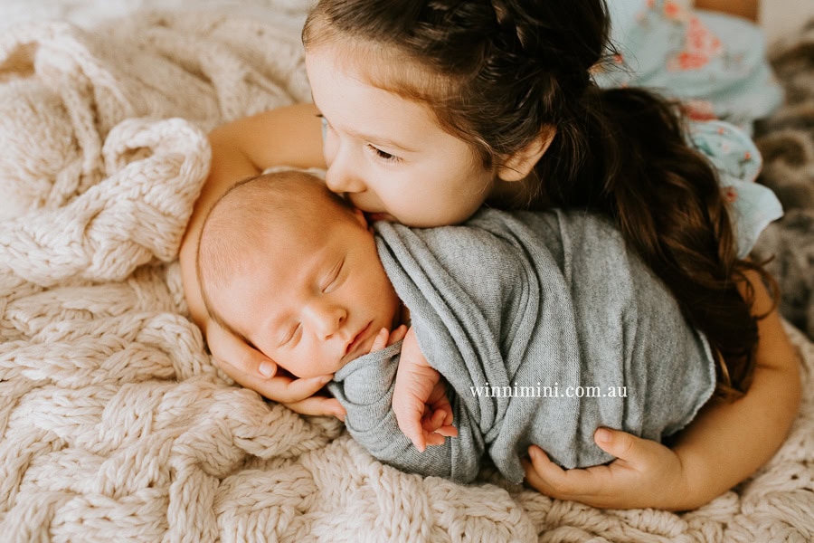 newborn baby family photographer tanha photography photograph photos photo babies gold coast brisbane the best family picture pictures tanha basile winni mini