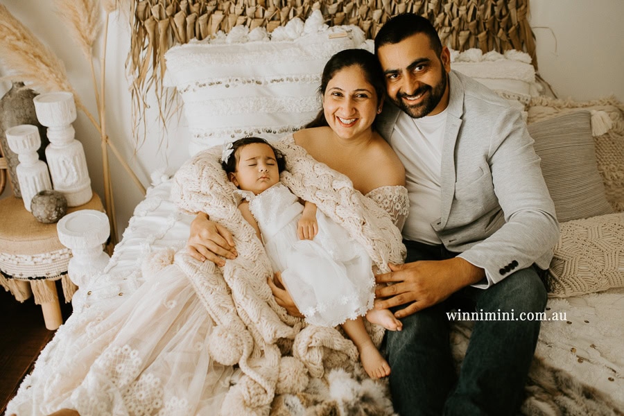 newborn baby family photographer tanha photography photograph photos photo babies gold coast brisbane the best family picture pictures tanha basile winni mini
