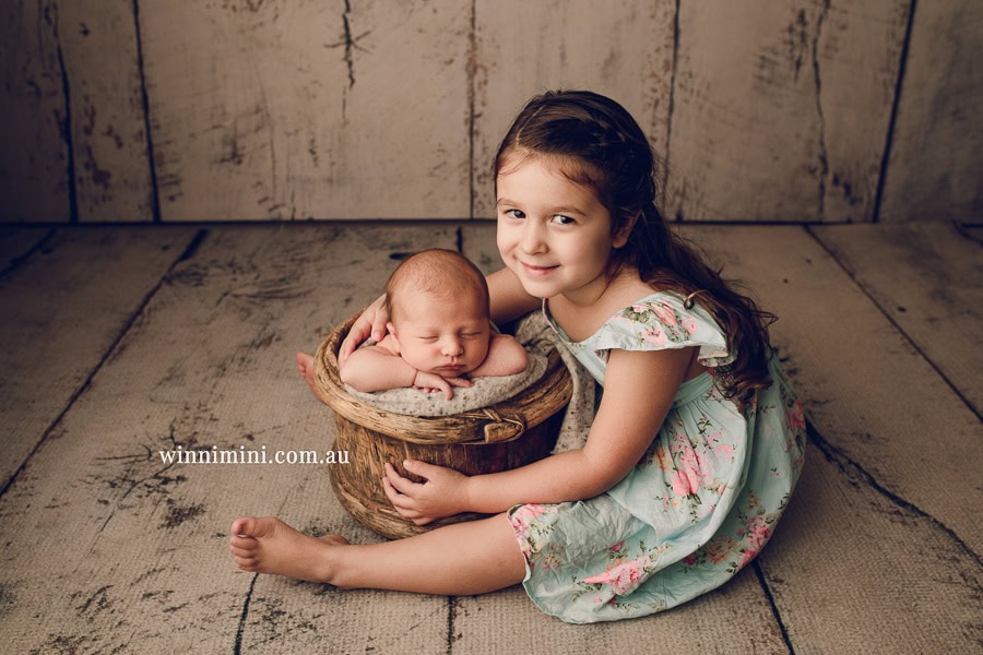 newborn baby family photographer tanha photography photograph photos photo babies gold coast brisbane the best family picture pictures tanha basile winni mini