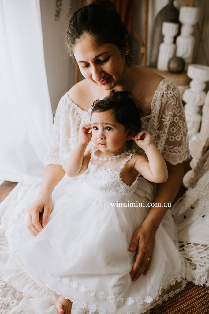 newborn baby family photographer tanha photography photograph photos photo babies gold coast brisbane the best family picture pictures tanha basile winni mini