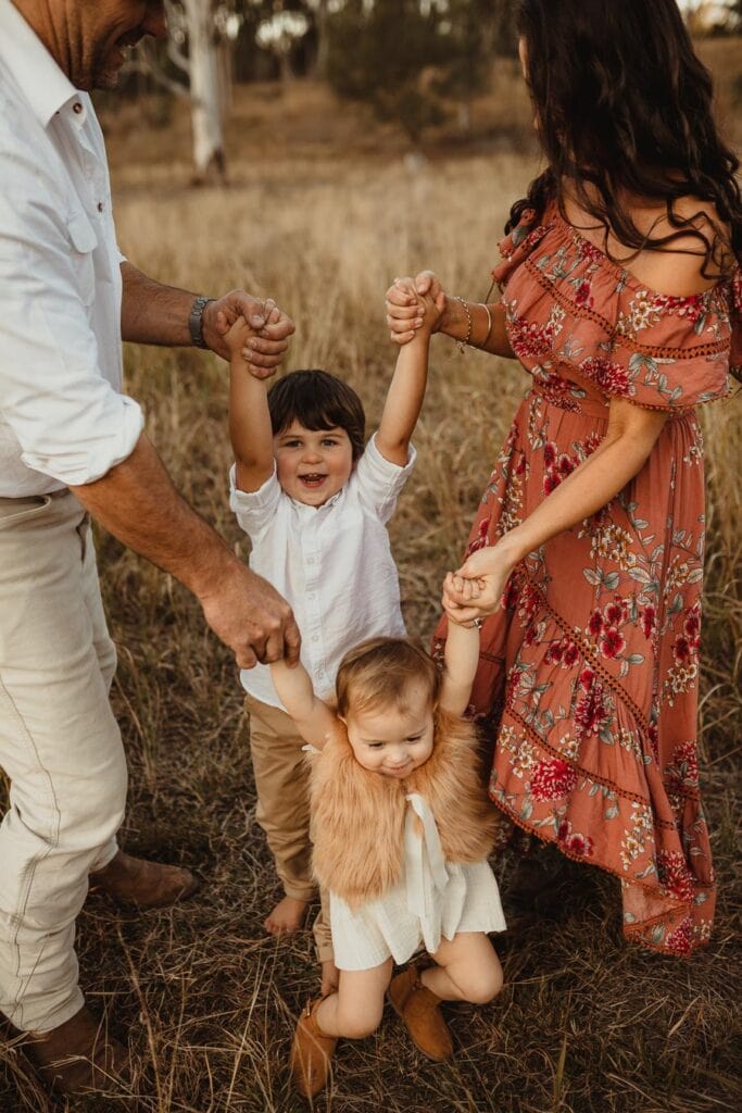 newborn baby family photographer tanha photography photograph photos photo babies gold coast brisbane the best family picture pictures tanha basile winni mini