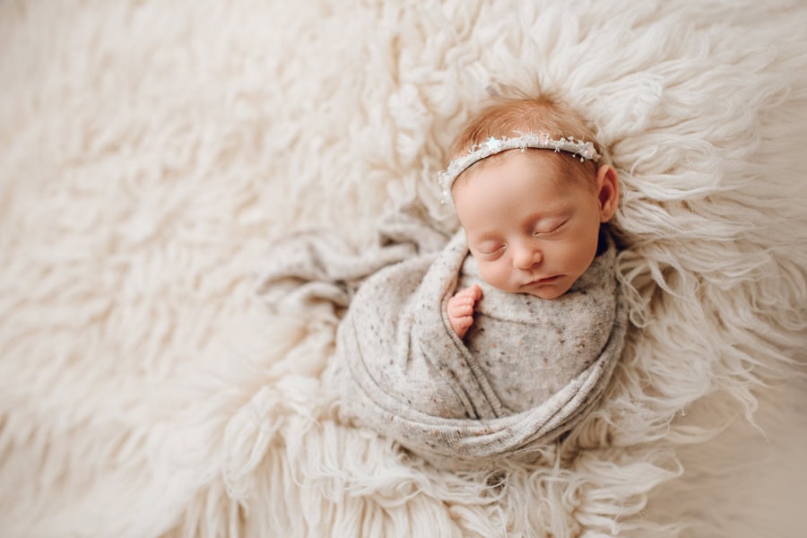 vnewborn baby family photographer tanha photography photograph photos photo babies gold coast brisbane the best family picture pictures tanha basile winni mini