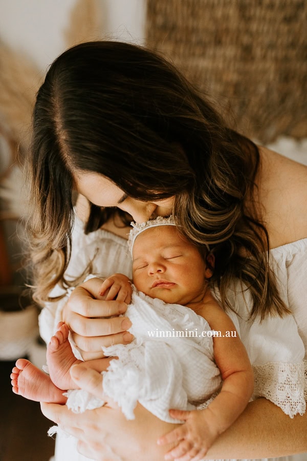 newborn baby family photographer tanha photography photograph photos photo babies gold coast brisbane the best family picture pictures tanha basile winni mini