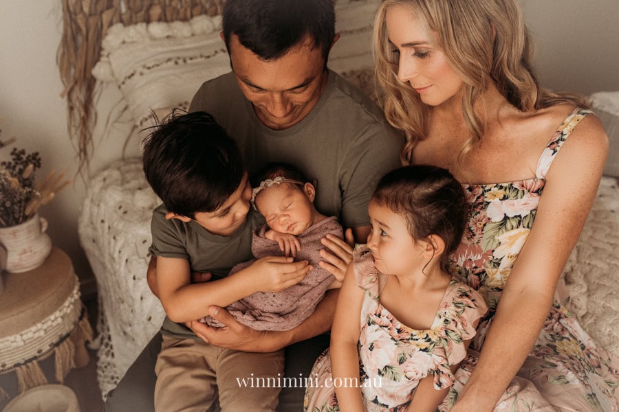 newborn baby family photographer tanha photography photograph photos photo babies gold coast brisbane the best family picture pictures tanha basile winni mini