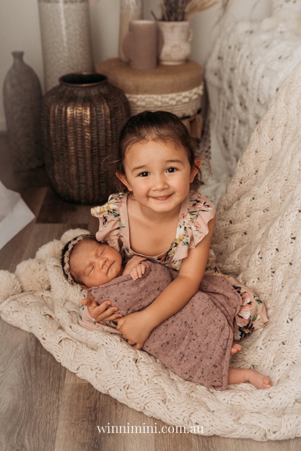 newborn baby family photographer tanha photography photograph photos photo babies gold coast brisbane the best family picture pictures tanha basile winni mini
