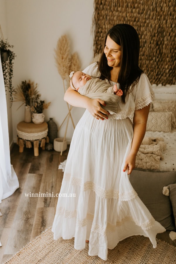 newborn baby family photographer tanha photography photograph photos photo babies gold coast brisbane the best family picture pictures tanha basile winni mini