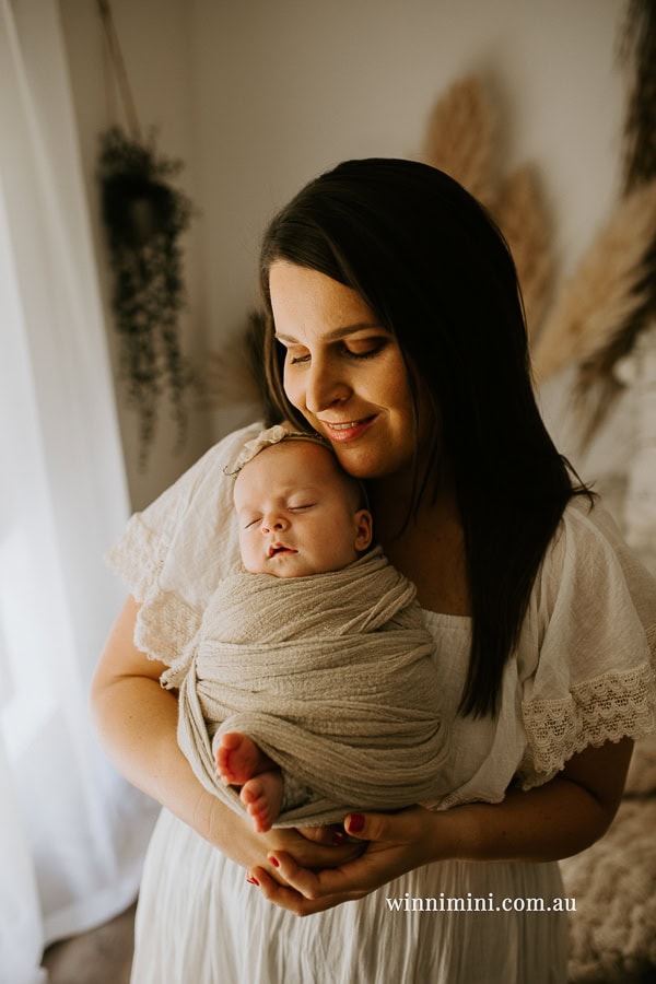 newborn baby family photographer tanha photography photograph photos photo babies gold coast brisbane the best family picture pictures tanha basile winni mini