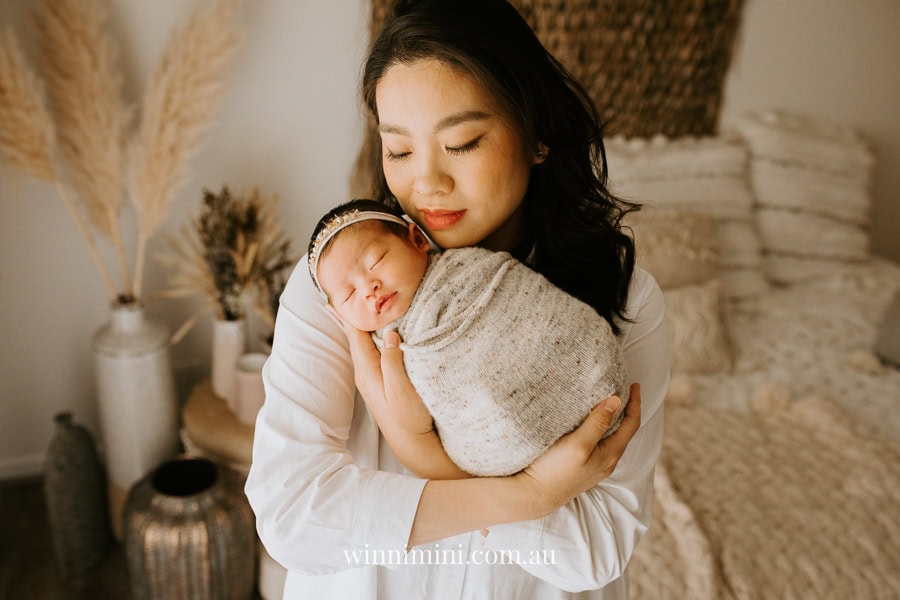 newborn baby family photographer tanha photography photograph photos photo babies gold coast brisbane the best family picture pictures tanha basile winni mini