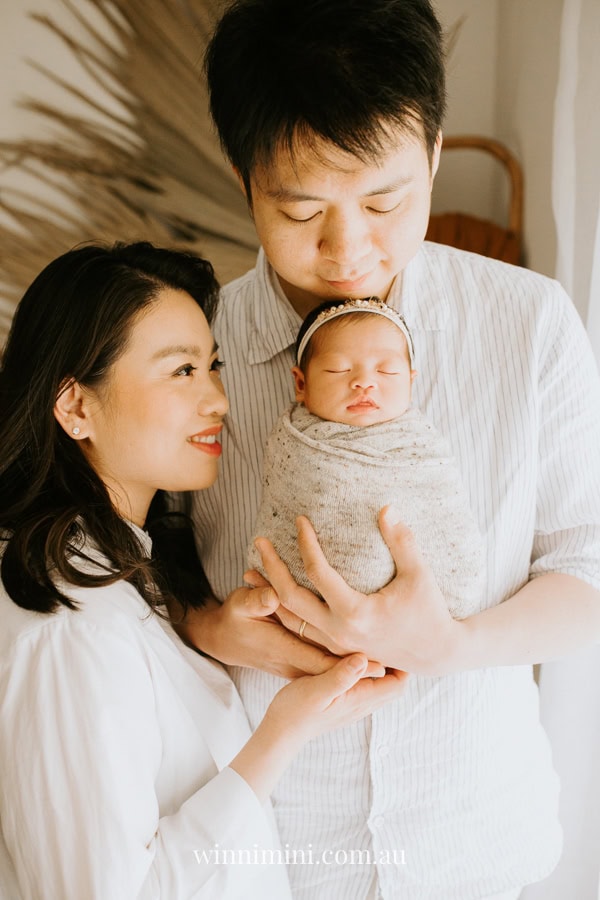 newborn baby family photographer tanha photography photograph photos photo babies gold coast brisbane the best family picture pictures tanha basile winni mini