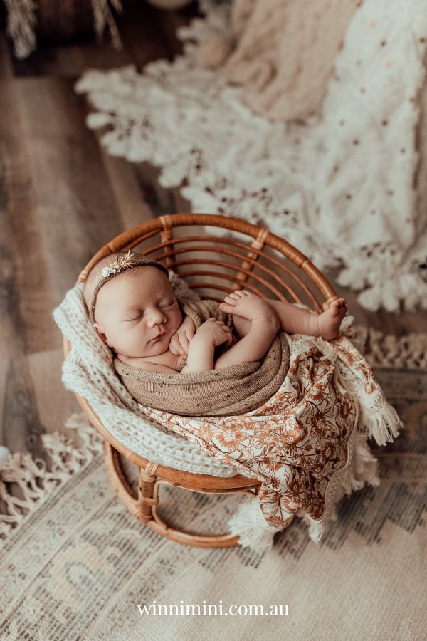 newborn family baby family photos photography pindara bunting obstetrician