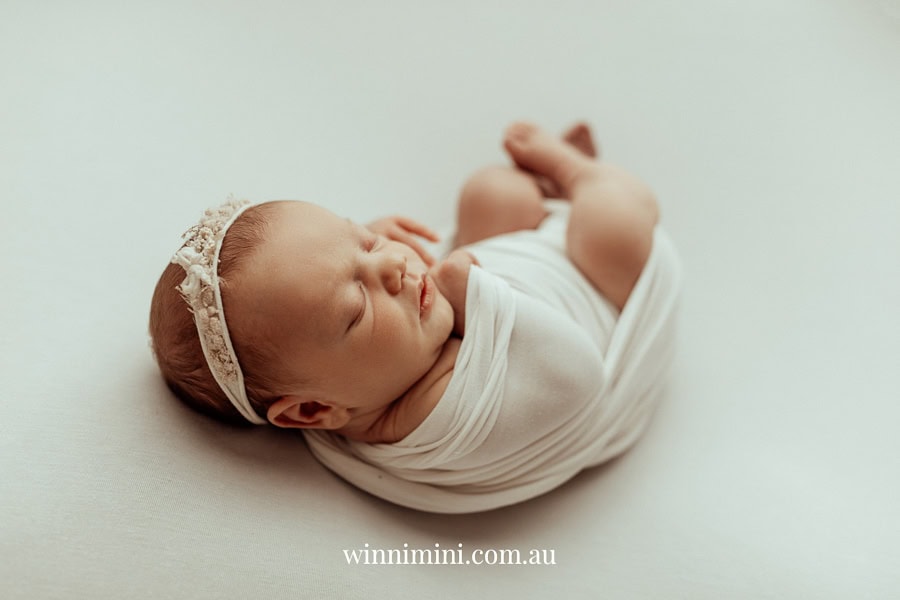 newborn family baby family photos photography pindara bunting obstetrician mater mothers