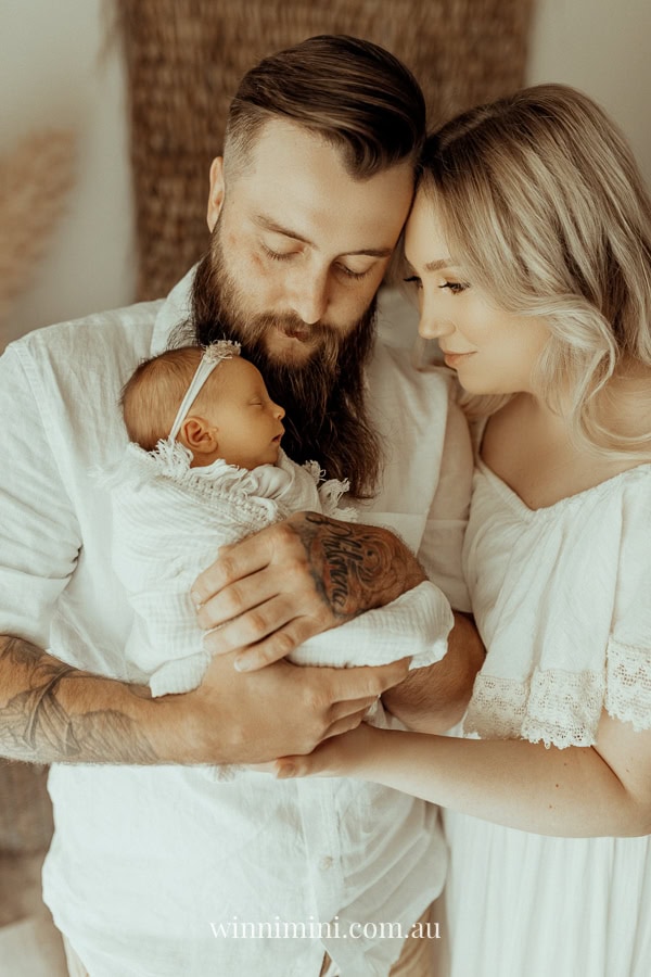 newborn family baby family photos photography pindara bunting obstetrician mater mothers