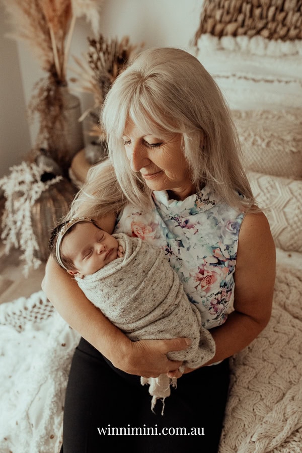 newborn family baby family photos photography pindara bunting obstetrician mater mothers