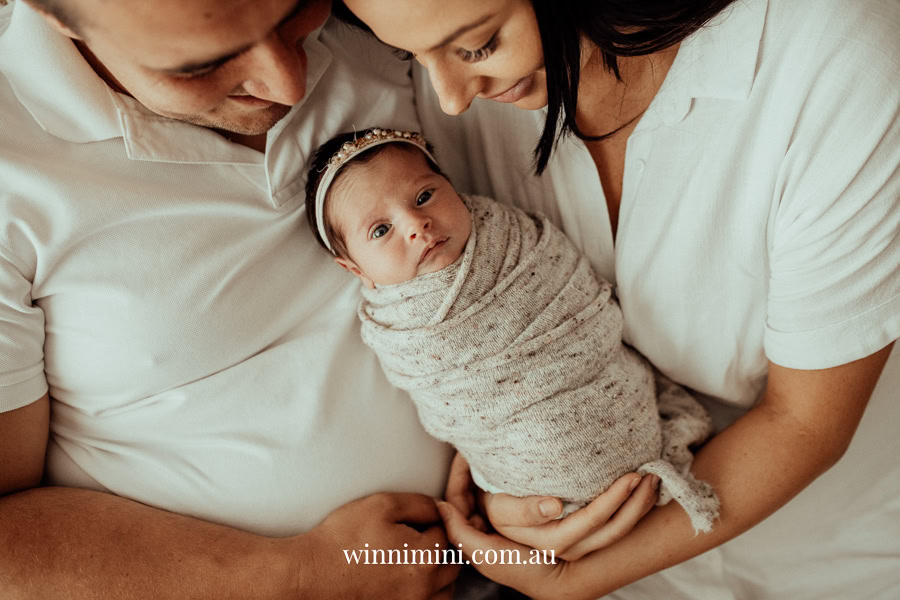 newborn family baby family photos photography pindara bunting obstetrician mater mothers