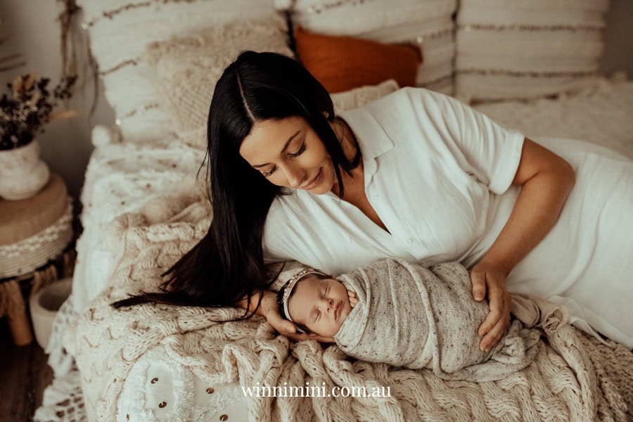newborn family baby family photos photography pindara bunting obstetrician mater mothers