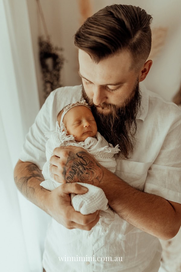 newborn family baby family photos photography pindara bunting obstetrician mater mothers