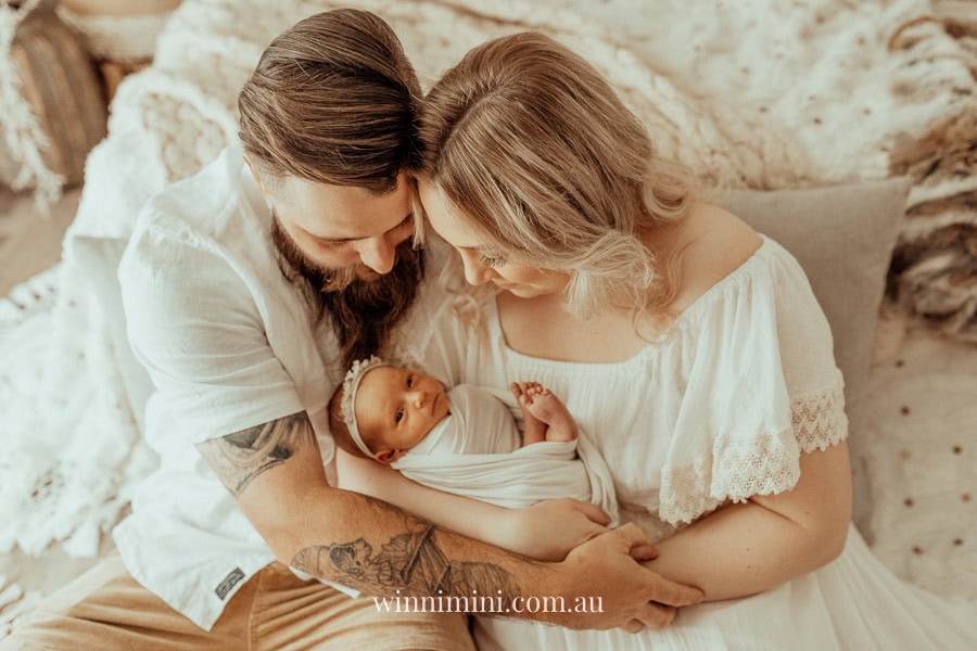 newborn family baby family photos photography pindara bunting obstetrician mater mothers