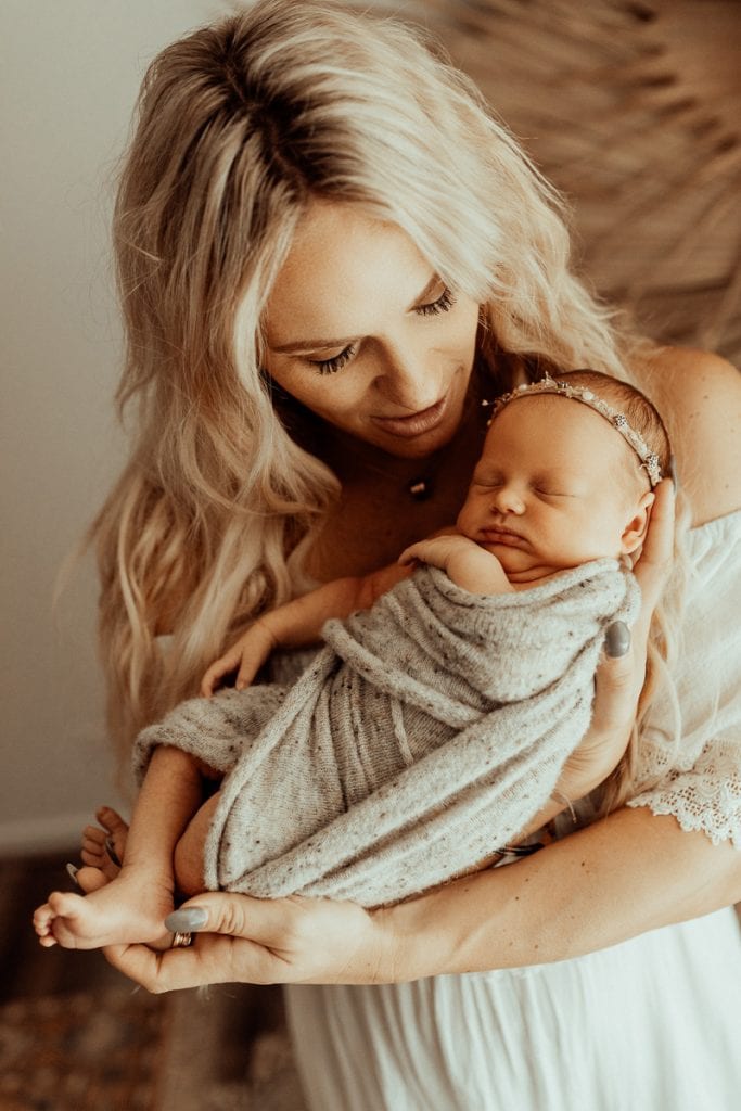 newborn family baby family photos photography pindara bunting obstetrician