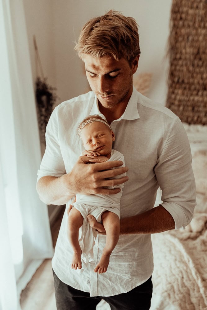 newborn family baby family photos photography pindara bunting obstetrician