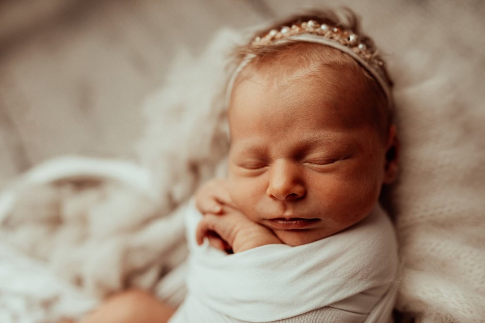 newborn family baby family photos photography pindara bunting obstetrician