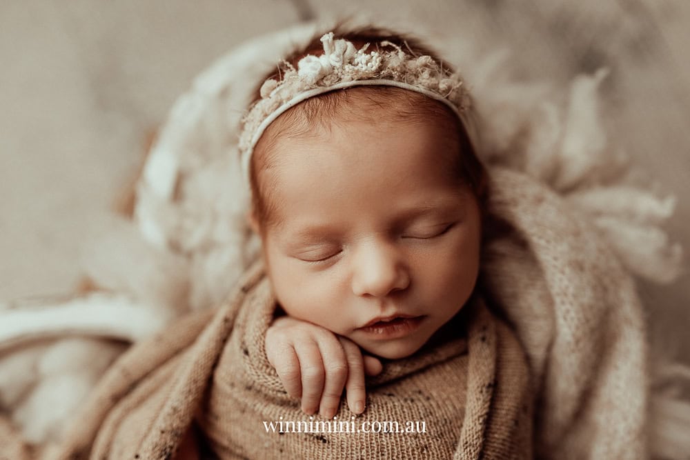 newborn family baby family photos photography pindara bunting obstetrician