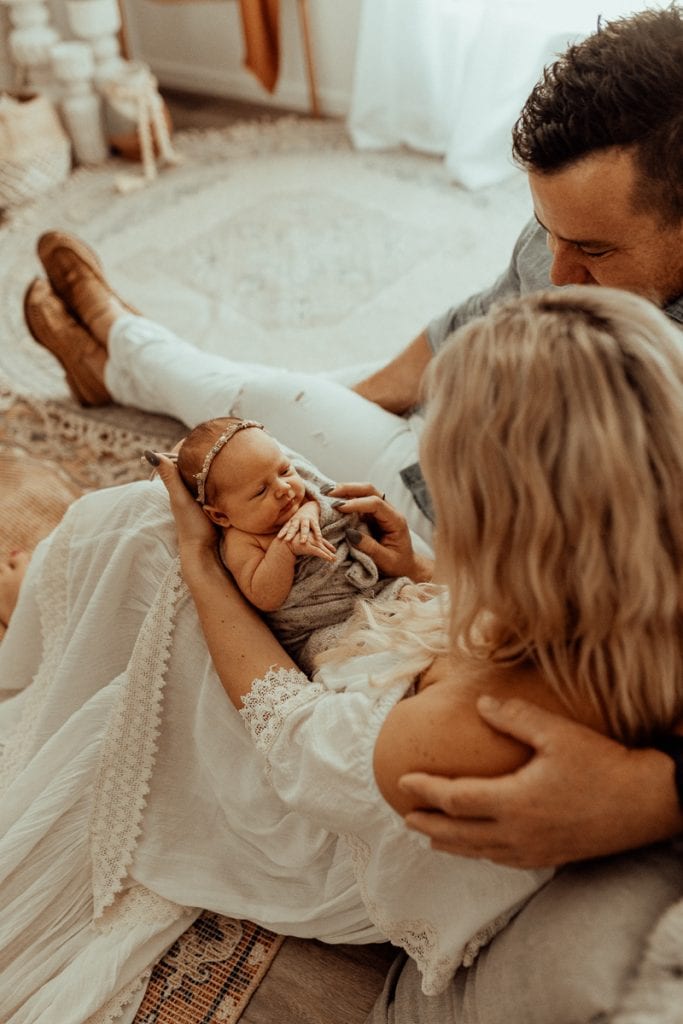 newborn family baby family photos photography pindara bunting obstetrician