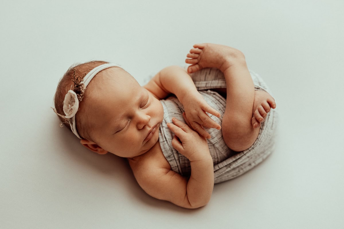 newborn family baby family photos photography pindara bunting obstetrician