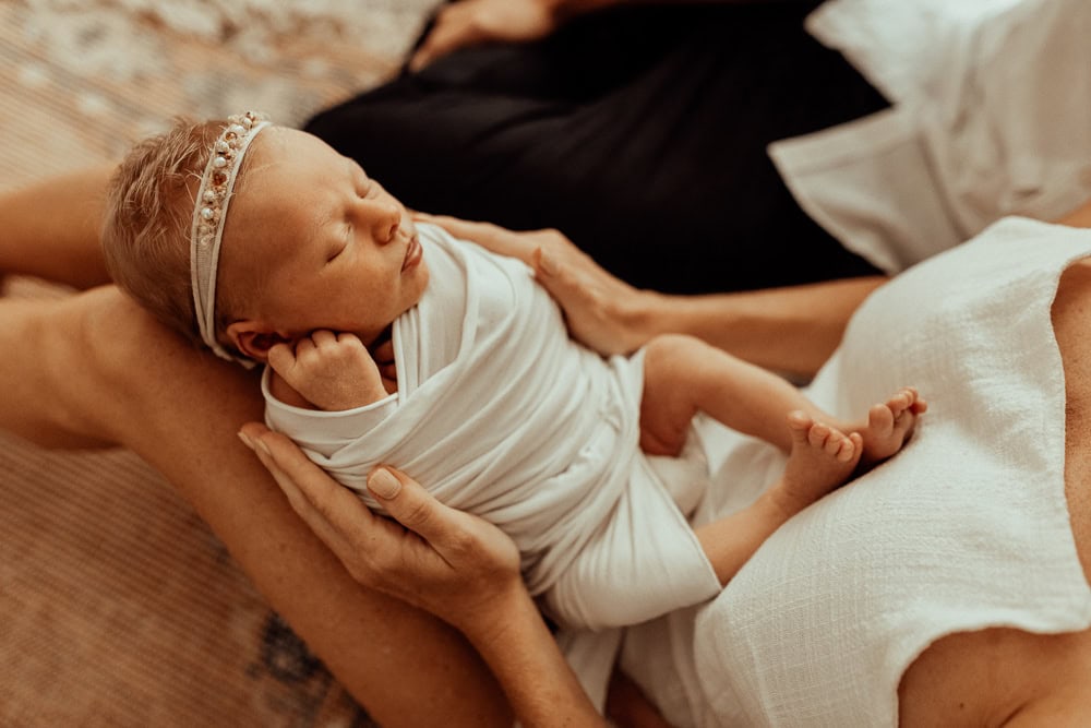 newborn family baby family photos photography pindara bunting obstetrician