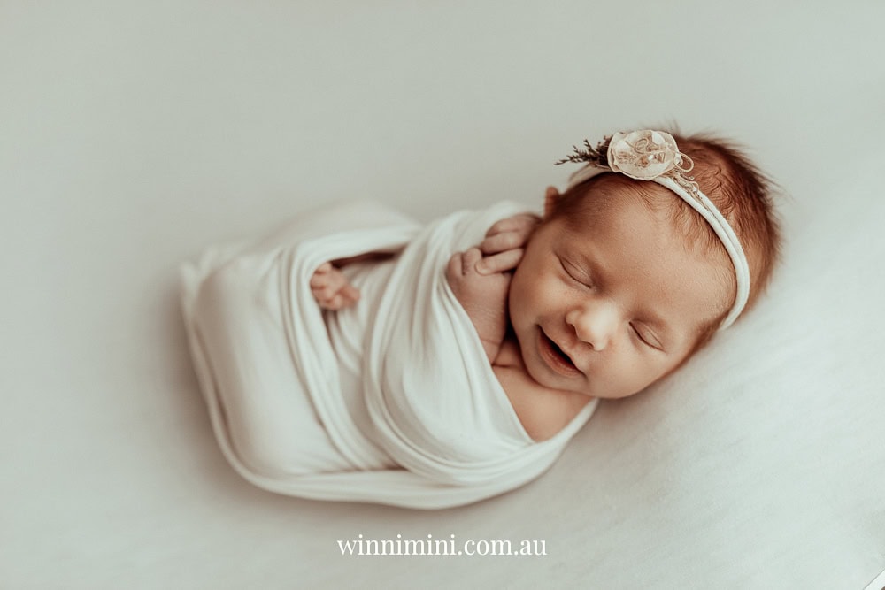 newborn family baby family photos photography pindara bunting obstetrician