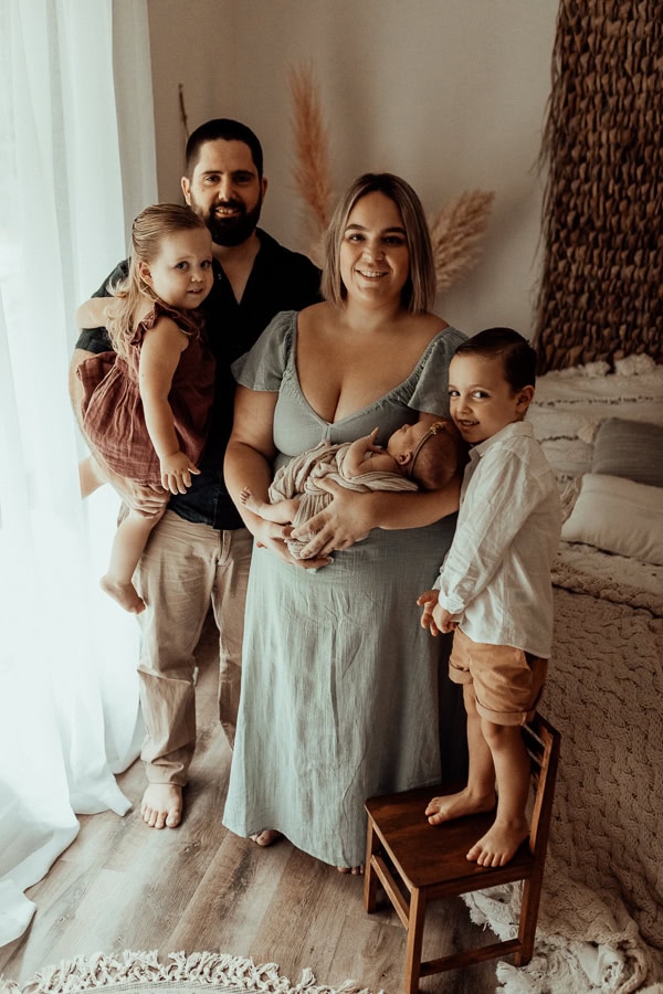 newborn baby maternity family photographer photography photos gold coast brisbane upper coomera tanha basile winni & mini pindara private hospital hypnobirth pregnancy babies portraits photoshoot