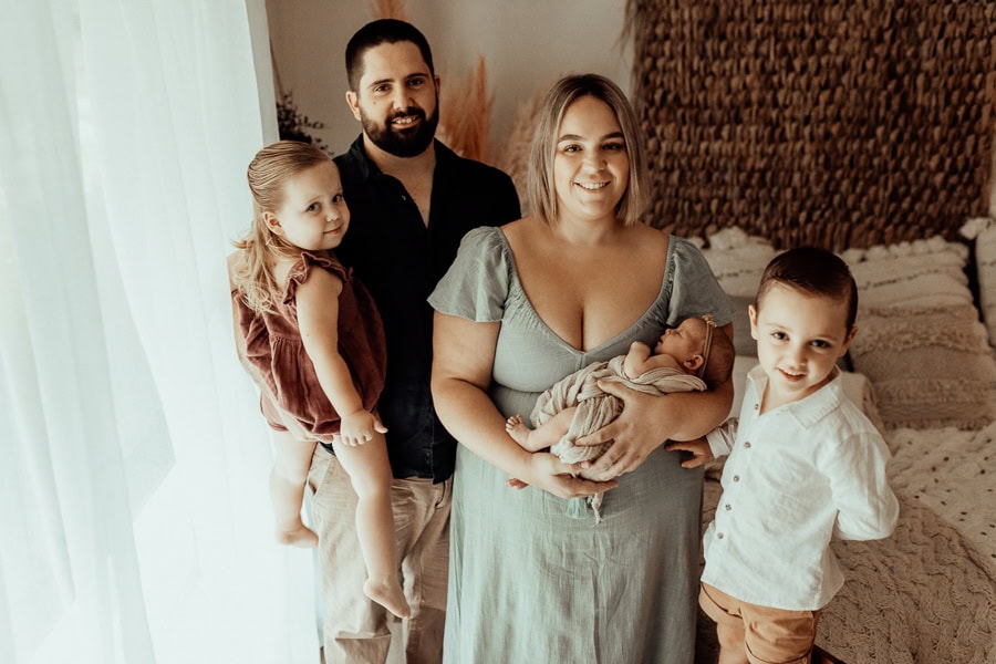 newborn baby maternity family photographer photography photos gold coast brisbane upper coomera tanha basile winni & mini pindara private hospital hypnobirth pregnancy babies portraits photoshoot