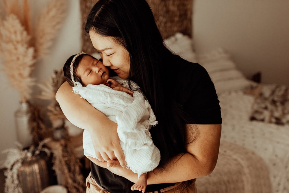 Winni Mini Photography newborn baby family maternity ward photographer gold coast brisbane pregnancy pindara upper coomera-1