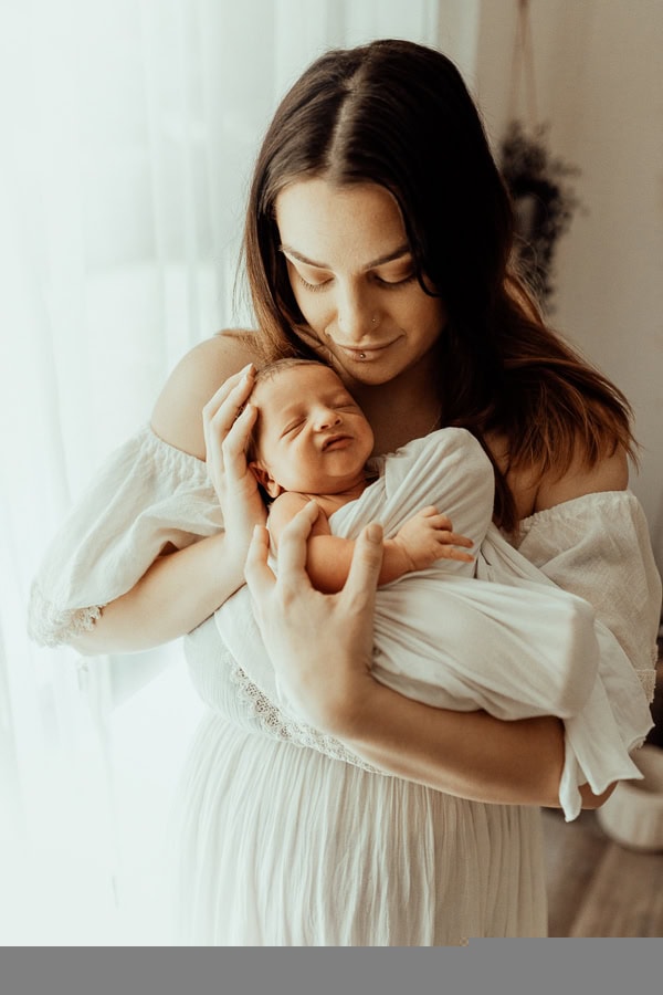 Winni Mini Photography newborn baby family maternity ward photographer gold coast brisbane pregnancy pindara upper coomera-1