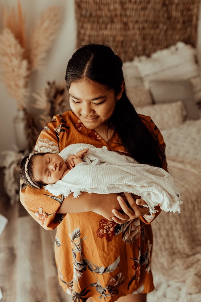Winni Mini Photography newborn baby family maternity ward photographer gold coast brisbane pregnancy pindara upper coomera-1