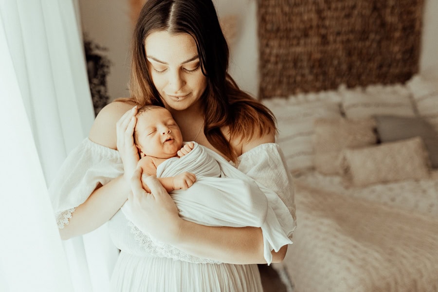 Winni Mini Photography newborn baby family maternity ward photographer gold coast brisbane pregnancy pindara upper coomera-1