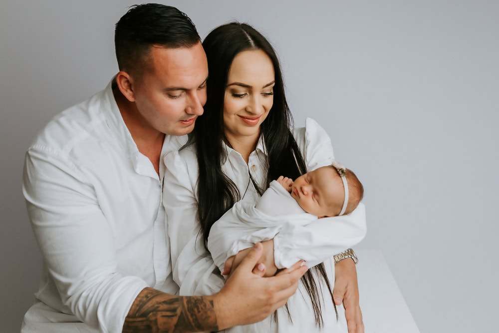 Winni Mini Photography newborn baby family maternity ward photographer gold coast brisbane pregnancy pindara upper coomera-1
